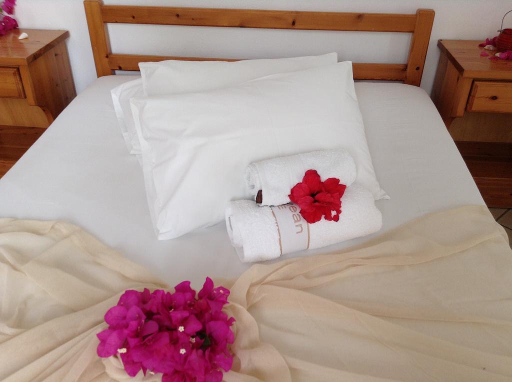 Arian Hotel Páros Eksteriør billede